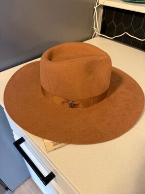 Biltmore Wool Wide Brim Hat Tan Camel Pinch Front OSFA